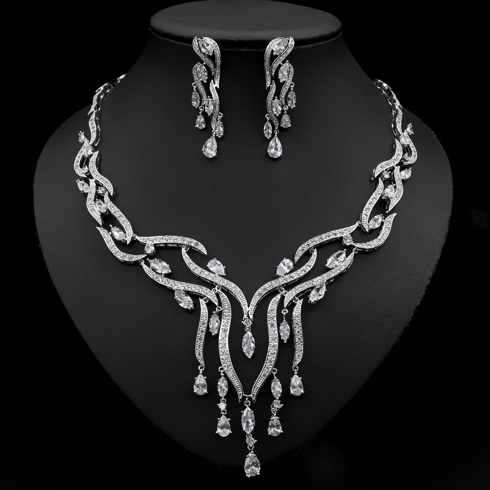 New Crystal Jewelry Zircon Jewelry Set Tassel Pendant - Glamour gadget04